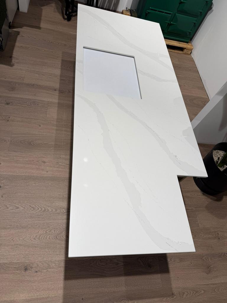 Composiet keukenblad, Ophalen, Zo goed als nieuw, 200 cm of meer, Minder dan 25 cm