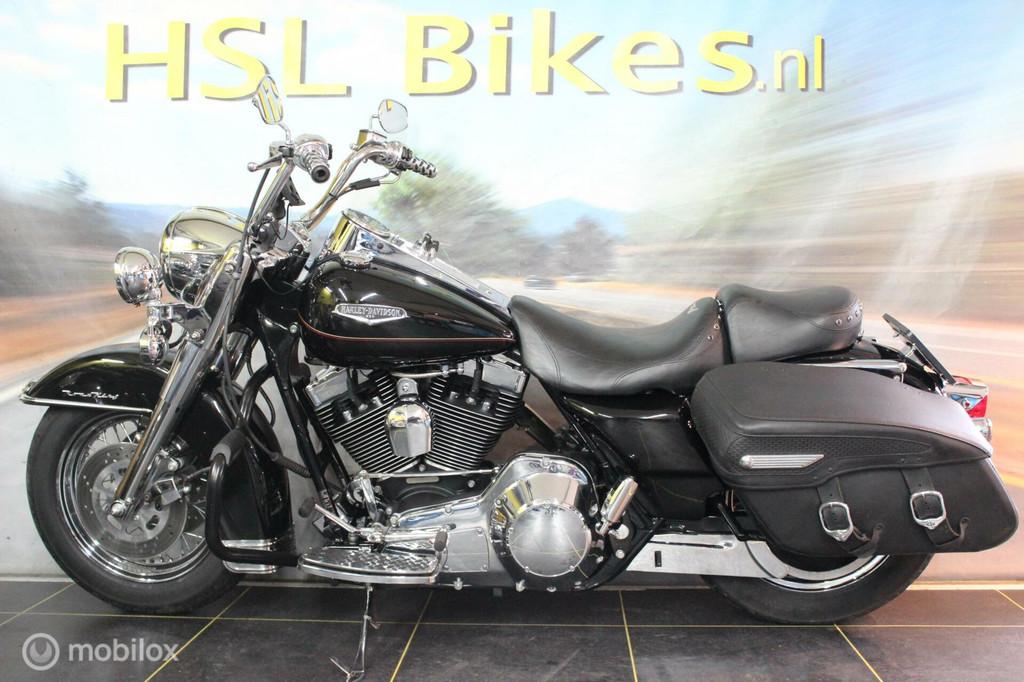 Harley Davidson 88 FLHRCI Road King Classic - foto 3