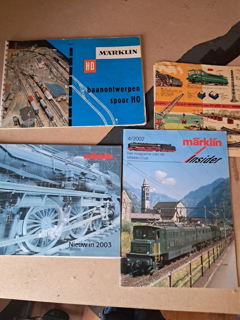 Märklin modelspoor boeken en tijdschriften, Hobby en Vrije tijd, Modeltreinen | H0, Ophalen of Verzenden, Wisselstroom, Boek, Tijdschrift of Catalogus