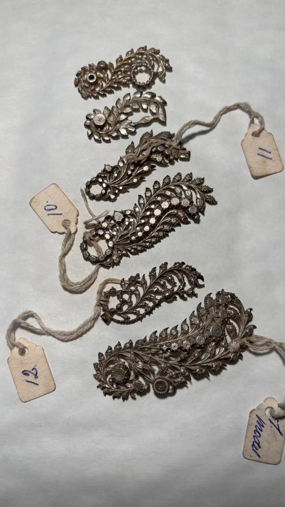 Antieke friese veer modellen zijn 1e gehalte zilver, Ophalen of Verzenden, Zilver