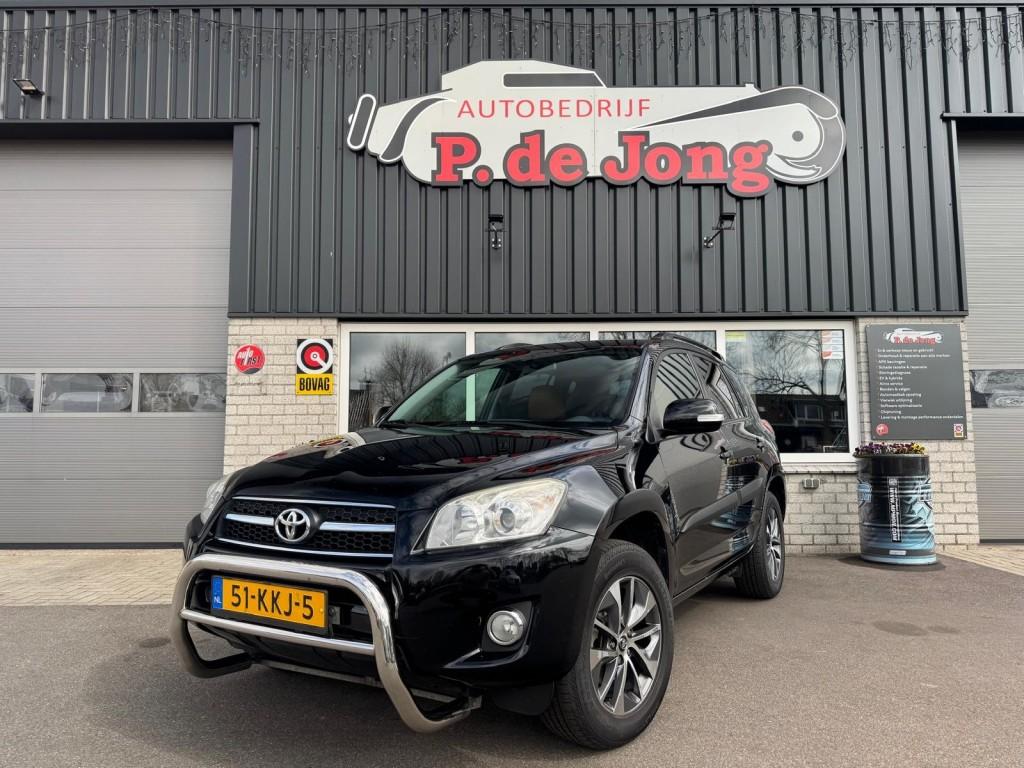 Toyota RAV4 2.0 VVTI 2WD Trekhaak Carplay Leder Origineel NL, Gebruikt, 4 cilinders, 2000 kg, Zwart
