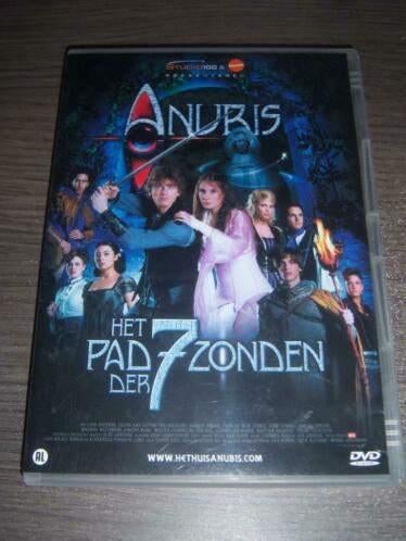 Anubis Het Pad der 7 Zonden + leesboek in nieuwstaat (2009) , Cd's en Dvd's, Dvd's | Kinderen en Jeugd, Zo goed als nieuw, Film