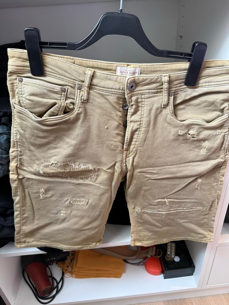 Beige spijker korte broek XL - Jack & Jones, Kleding | Heren, Spijkerbroeken en Jeans, Ophalen of Verzenden, Gedragen, Overige kleuren