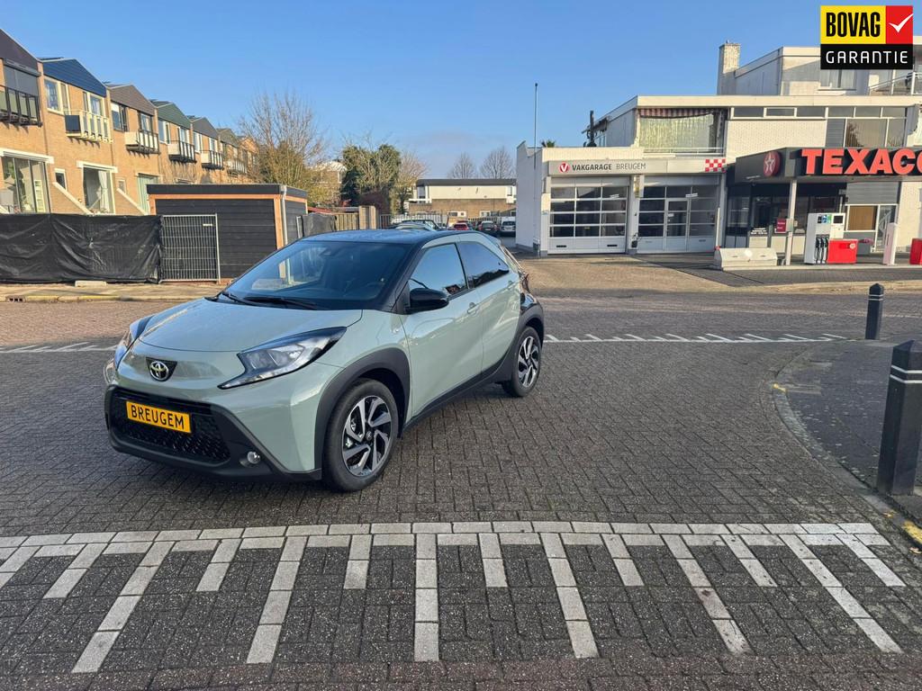 Toyota Aygo X 1.0 VVT-i MT Pulse, Gebruikt, Start-stop-systeem, 4 stoelen, Handgeschakeld