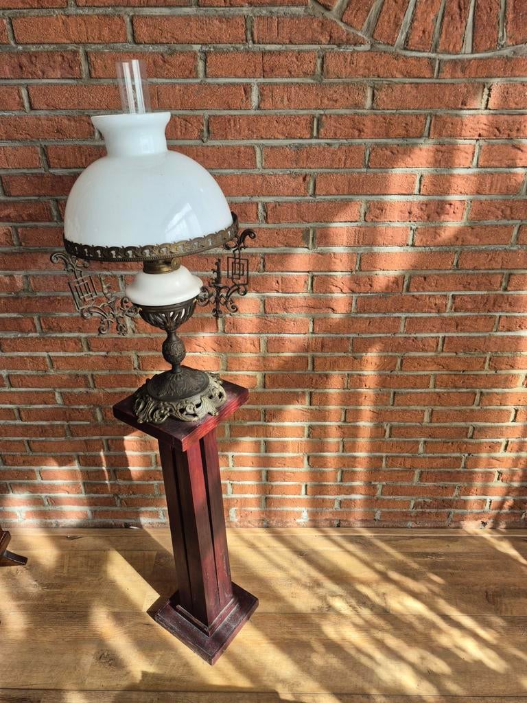 Mooie oude olielamp, Antiek en Kunst, Antiek | Lampen, Ophalen