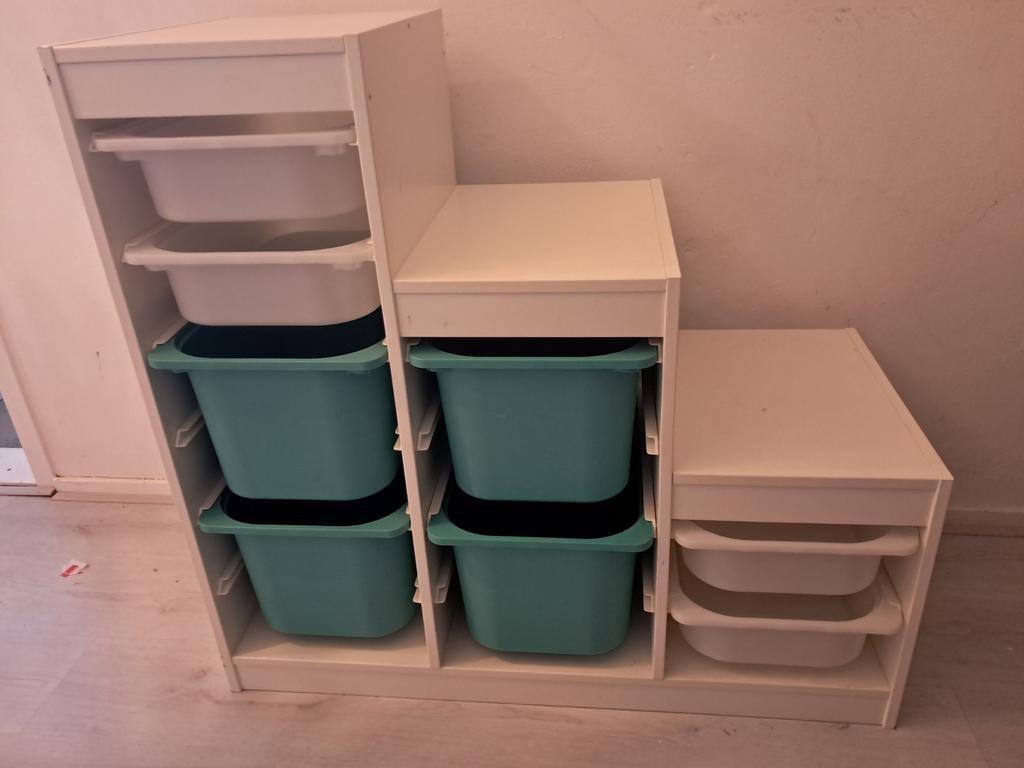 Trofast kast met bakken, Ophalen