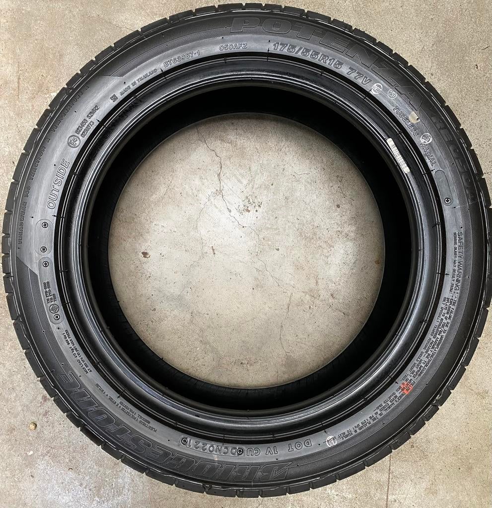 4 Stuks Bridgestone 175 55 15 Zomerbanden Inclusief Montage, 15 inch, 175 mm, 175/55 R15, Nieuw