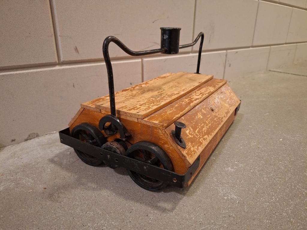 Vintage rolveger, tapijtreiniger, met houten behuizing, Ophalen of Verzenden