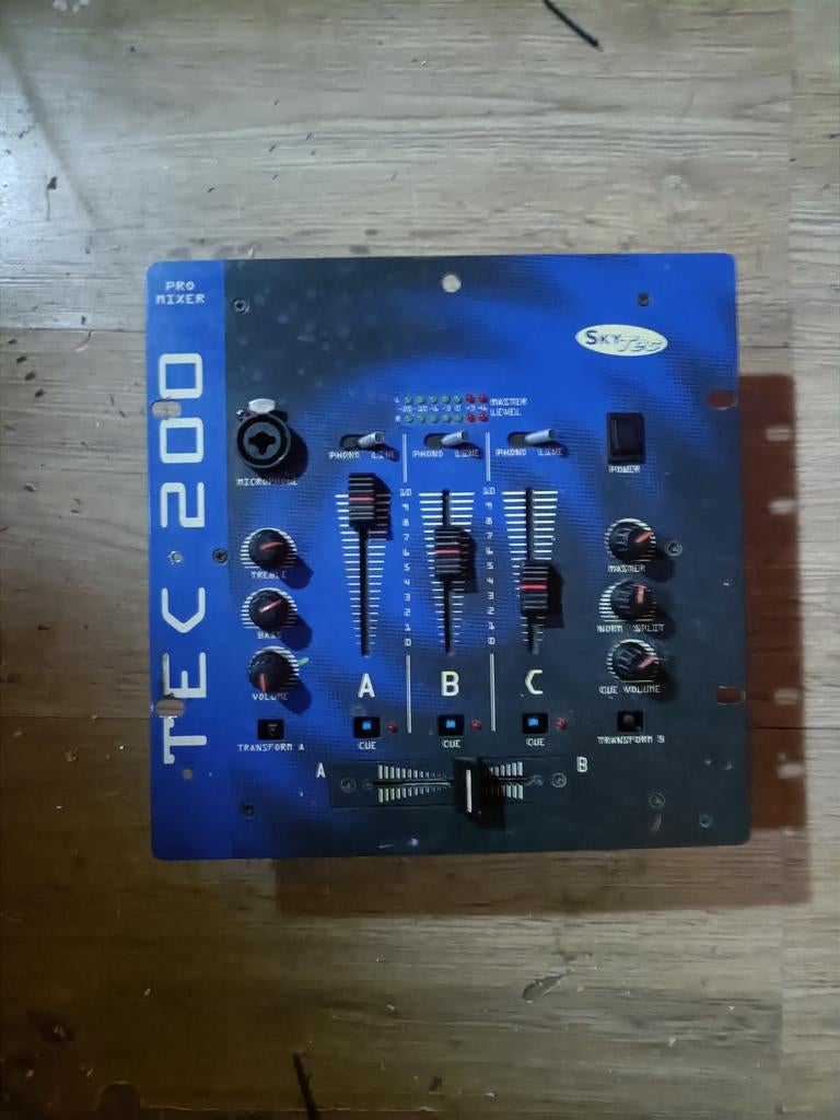 Mengpaneel, Muziek en Instrumenten, Mengpanelen, Zo goed als nieuw, Ophalen of Verzenden