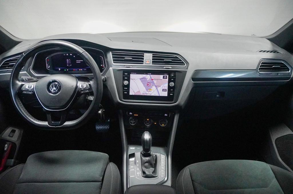 Volkswagen Tiguan 1.5 TSI ACT Highline Business R, 4 cilinders, 150 pk, Zwart, Origineel Nederlands