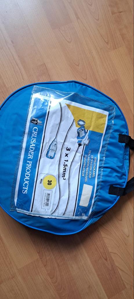 Verlengkabel voor tent of caravan, Ophalen of Verzenden, Zo goed als nieuw