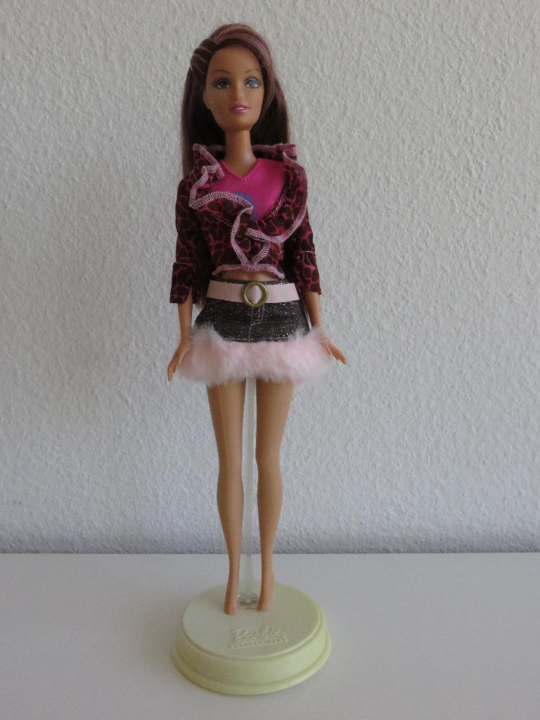 Barbie pop Fashion Fever Animal Print Drew 2005, Verzamelen, Ophalen of Verzenden, Zo goed als nieuw, Pop