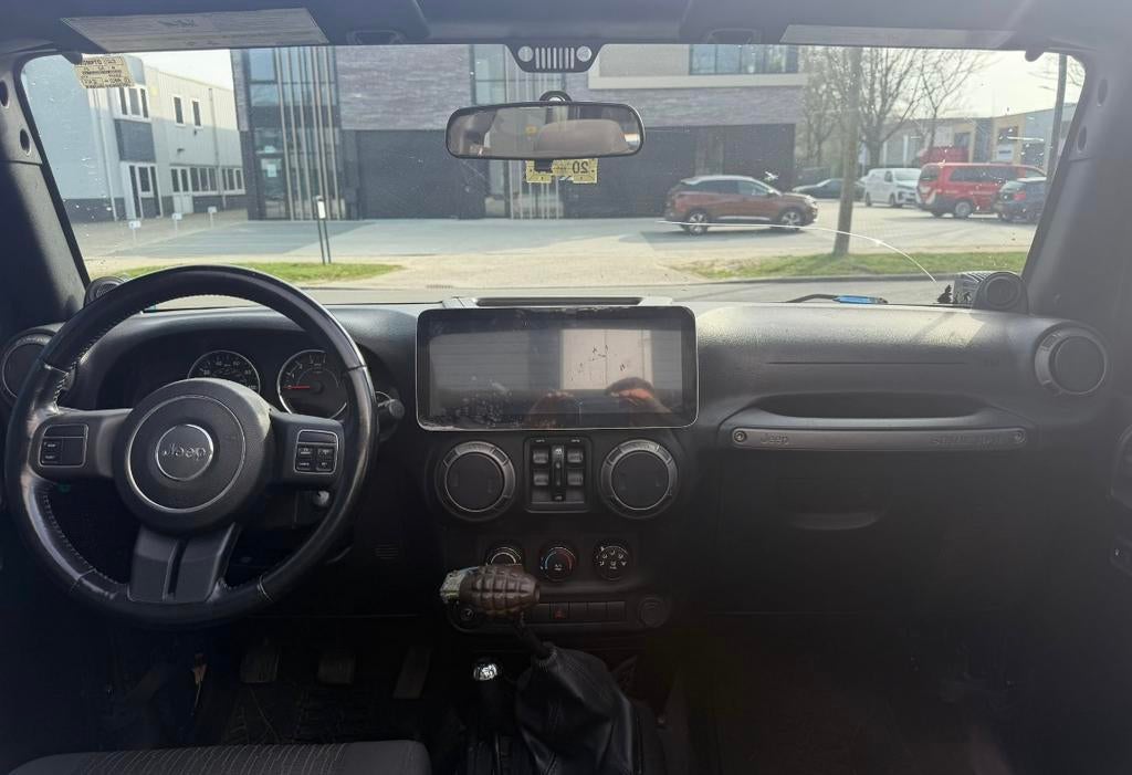 JEEP WRANGLER JK 3.8 V6 SAHARA 200PK SOFTTOP BJ2011‼️, Stof, Bedrijf, Handgeschakeld, Vierwielaandrijving