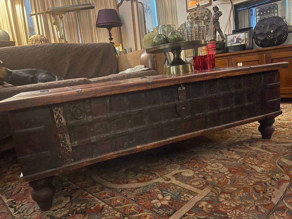 Oude salontafel uit India 130 x 70 m- KIST met deksel magic, Antiek en Kunst, Ophalen