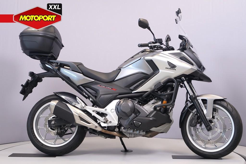 Honda NC 750 X DCT (bj 2016)