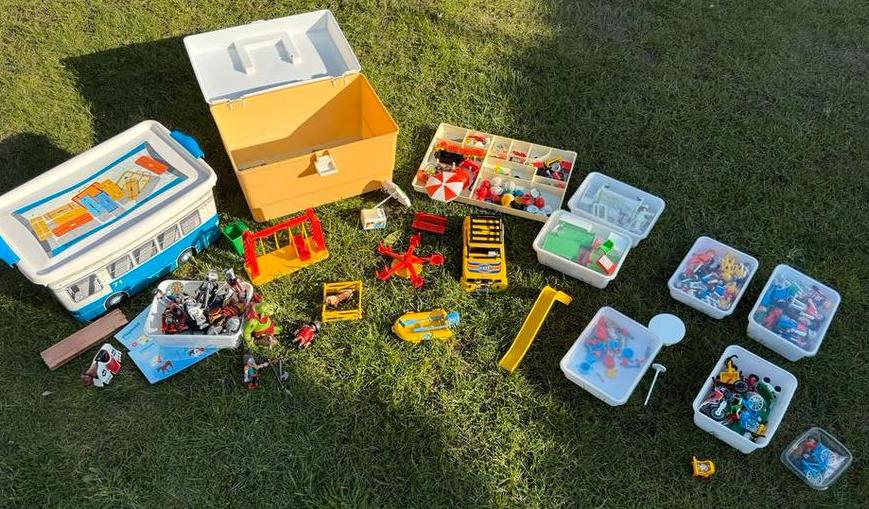 Playmobil divers: speeltuin,ziekenhuis,ridders,voertuigen, Ophalen of Verzenden, Gebruikt, Complete set