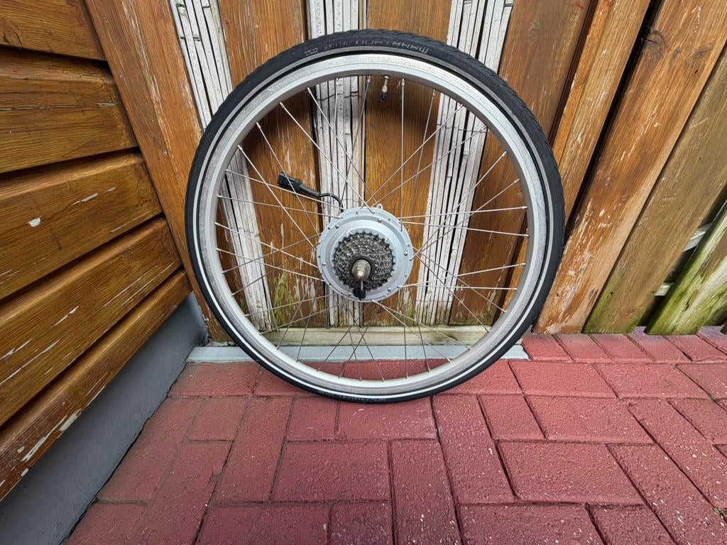 Sparta ıon achter wiel motor,2 stuk,werk prima,4 pin, Fietsen en Brommers, Fietsonderdelen, Ophalen, Zo goed als nieuw, Wiel