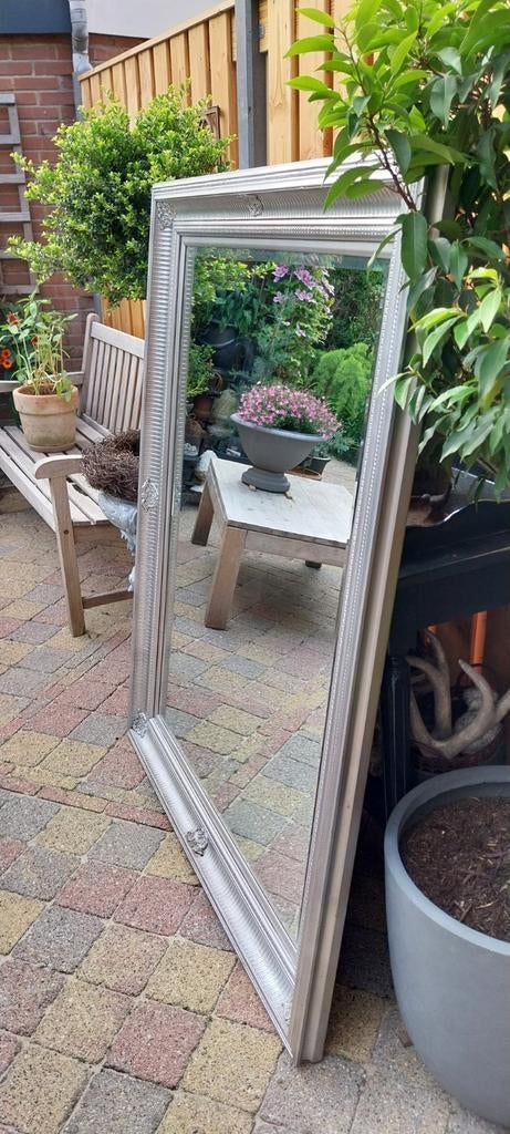 Grote fascet geslepen spiegel zilver massief hout, Huis en Inrichting, Woonaccessoires | Spiegels, Ophalen, Zo goed als nieuw