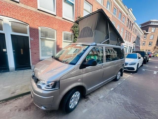 VW California Automaat T5 | 2015 | in zeer goede staat, Automaat, Buscamper of Camperbus, Luifel, Volkswagen