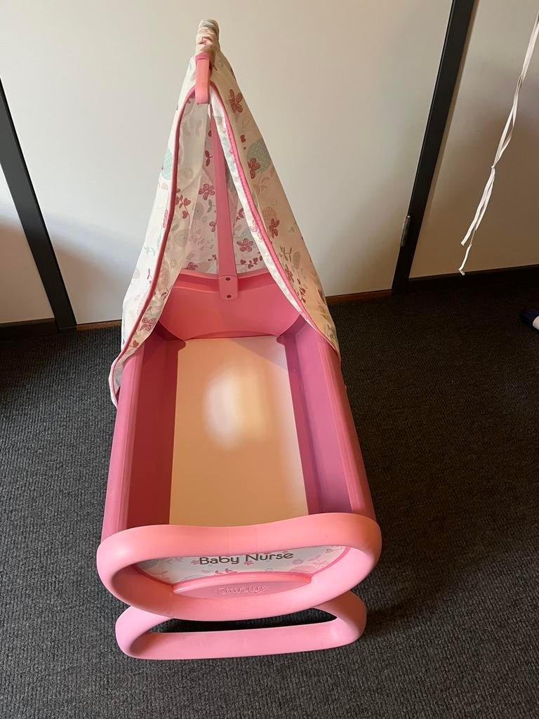 Poppen bedje voor baby pop, Ophalen, Zo goed als nieuw, Babypop