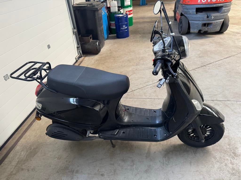 Riva Snorscooter, Gebruikt, Benzine, Ophalen, Overige merken