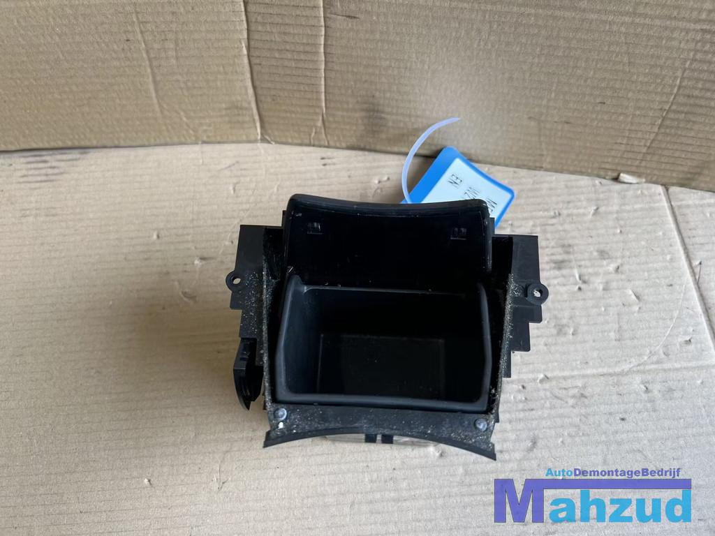 Mercedes E-klasse W211 Opbergvak opbergkastje middensoncole, Gebruikt, Mercedes-Benz AG, Mercedes-Benz, Ophalen of Verzenden