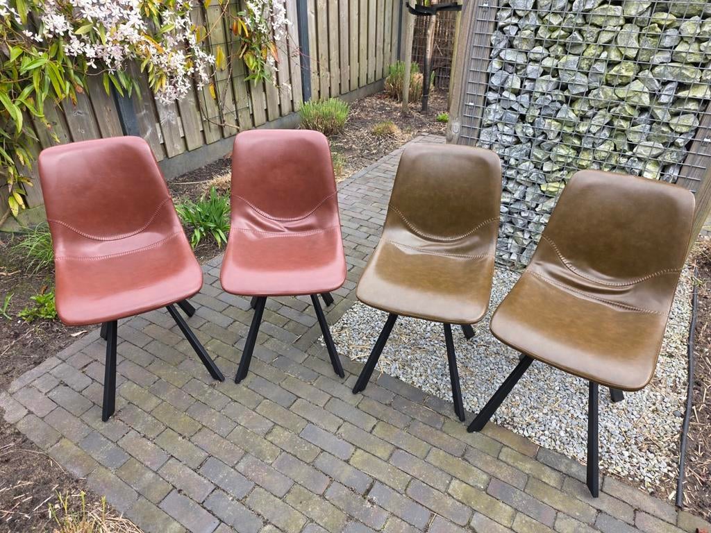 Set van 4 eetkamerstoelen, bruin/cognac en olijfgroen, Ophalen, Modern, industrieel, Bruin, Zo goed als nieuw