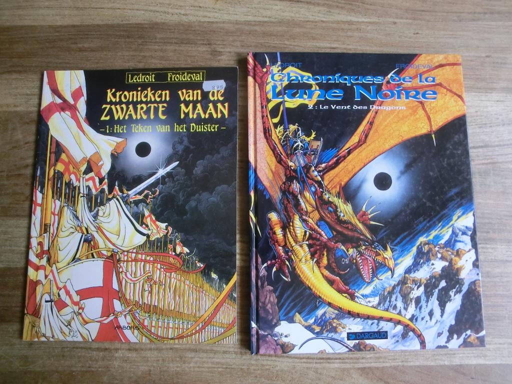 2 stripboeken uit de Kronieken van de zwarte maan reeks, Meerdere stripboeken, Ophalen of Verzenden, Gelezen