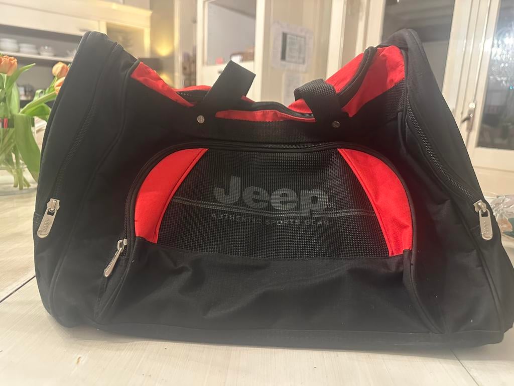 Jeep Authentic Sports Gear Reistas Rood/Zwart, Ophalen, Nieuw, Unisex volwassen