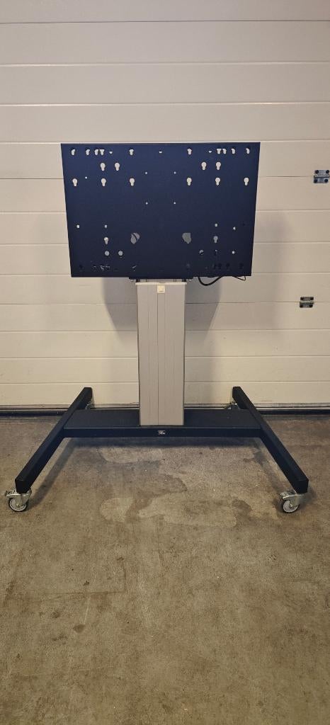 Tv lift verrijdbaar, Ophalen, Gebruikt