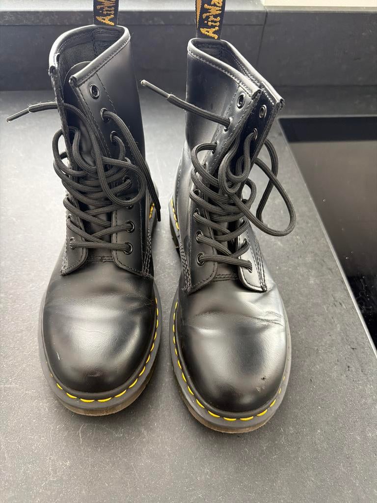 Dr. Martens zwarte laarzen, Ophalen of Verzenden, Gedragen, Zwart, Lage of Enkellaarzen