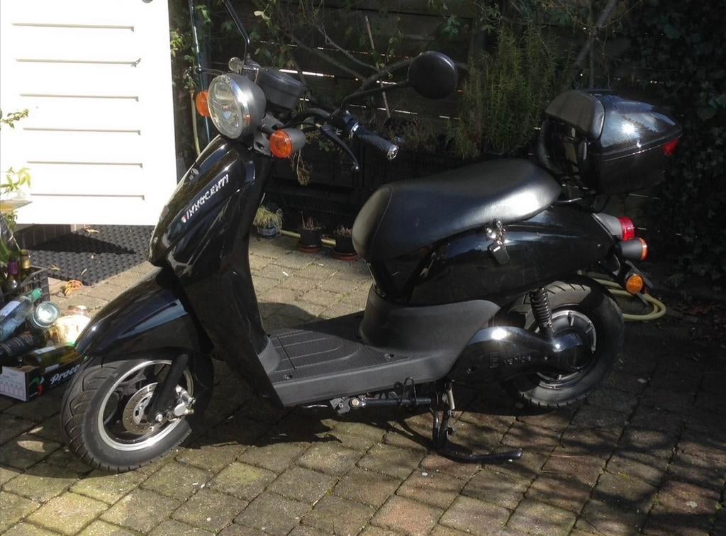 Elektrische scooter – met kenteken – accu defect, Ophalen, Gebruikt, Overige typen, Overige merken