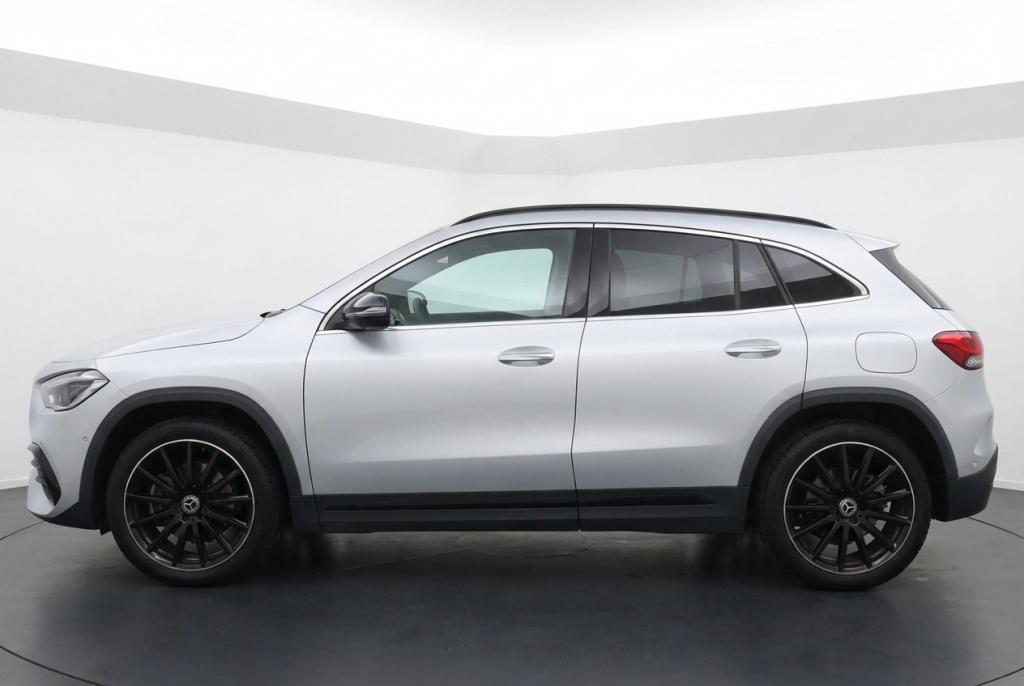 Mercedes-Benz GLA GLA 250 e Pano l Memory l Leder l 360 Came, Automaat, Euro 6, 4 cilinders, Bedrijf