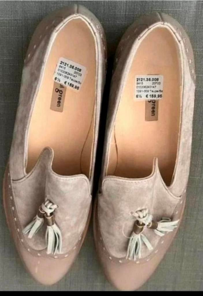 PAUL GREEN NIEUWE loafers ,supermooi ,maat 6,5 (40), Nieuw, Ophalen of Verzenden, Instappers, Beige