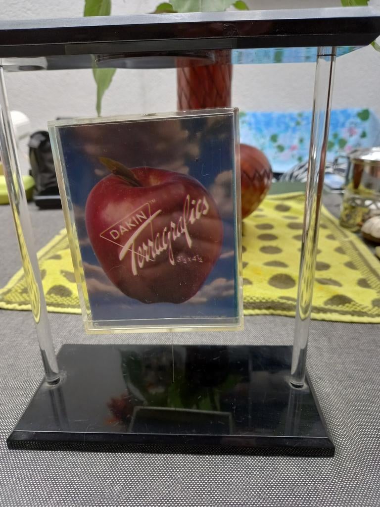 Vintage zwevende fotolijst in kubusvorm., Ophalen of Verzenden, Zo goed als nieuw