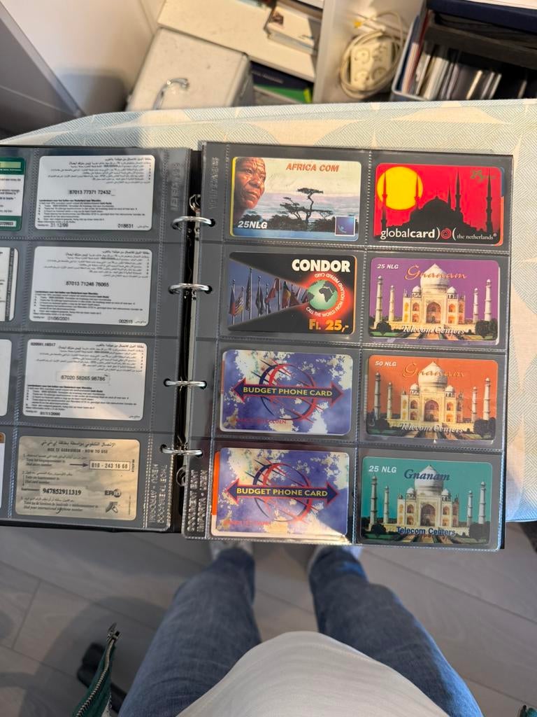 2 boeken telefoonkaarten jaren 80-90, Ophalen, Nederland