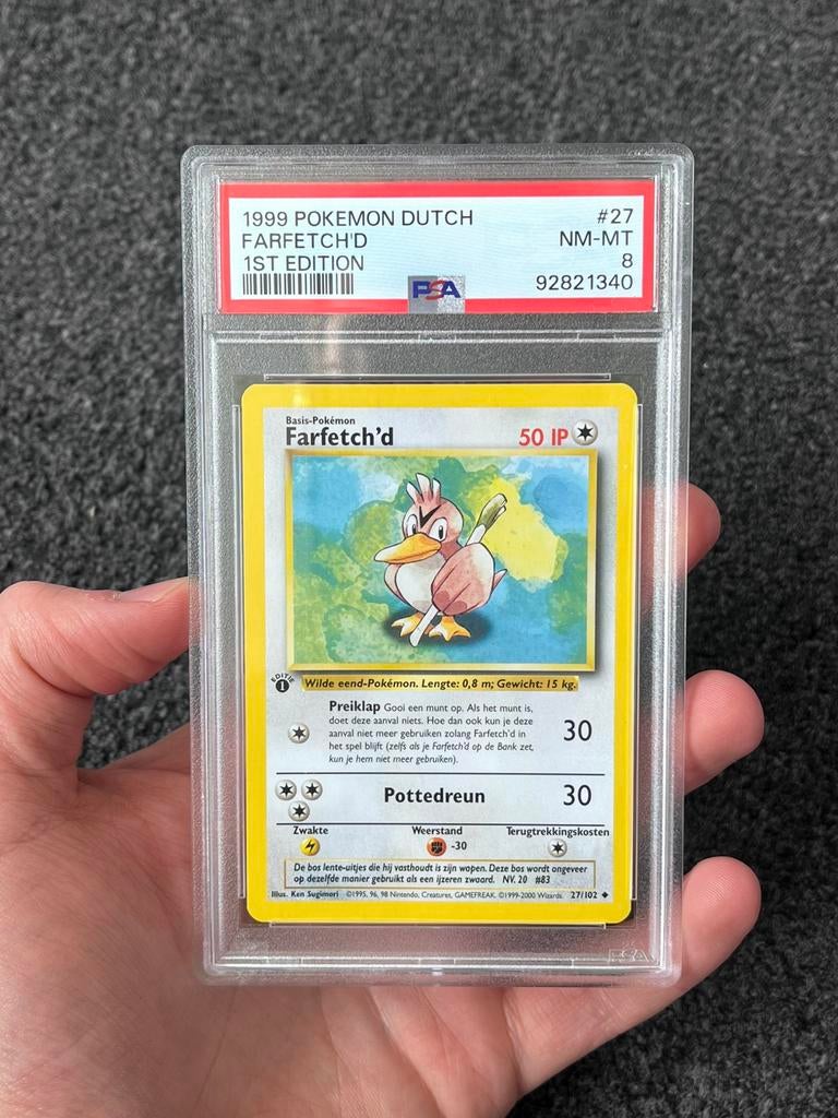 Pokémon POP 1! - PSA 8 Dutch 1st edition Farfetch’d #27, Ophalen of Verzenden, Zo goed als nieuw, Losse kaart, Foil