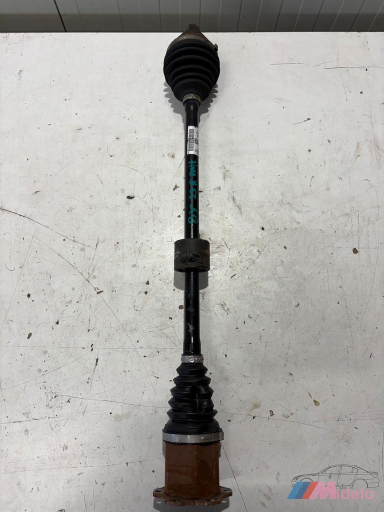 AUDI A3 8Y AANDRIJFAS RECHTS 5WA407272A, Gebruikt, -, -, -