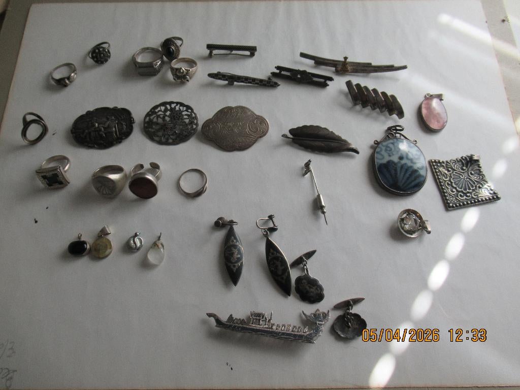 Zilveren Sieraden, Gebruikt, Overige kleuren, Minder dan 4 cm, Ophalen of Verzenden