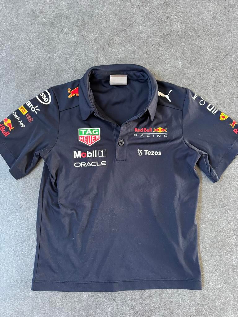 Red Bull Racing Puma shirt 2022 maat 104, Ophalen of Verzenden, Zo goed als nieuw, Jongen, Shirt of Longsleeve