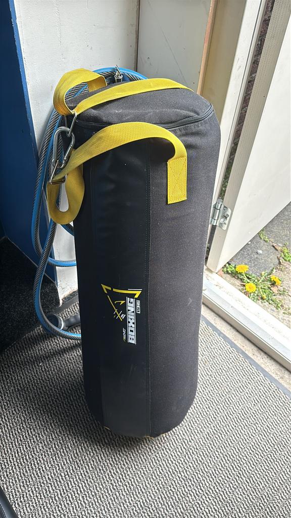 Bokszak 15 kg, Ophalen, Zo goed als nieuw, Bokszak