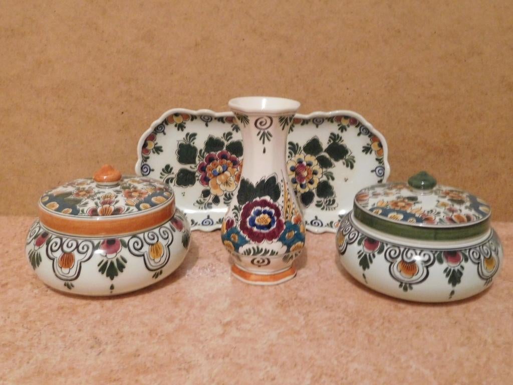 Polychrome handpainted aardewerk, Antiek en Kunst, Antiek | Keramiek en Aardewerk, Ophalen