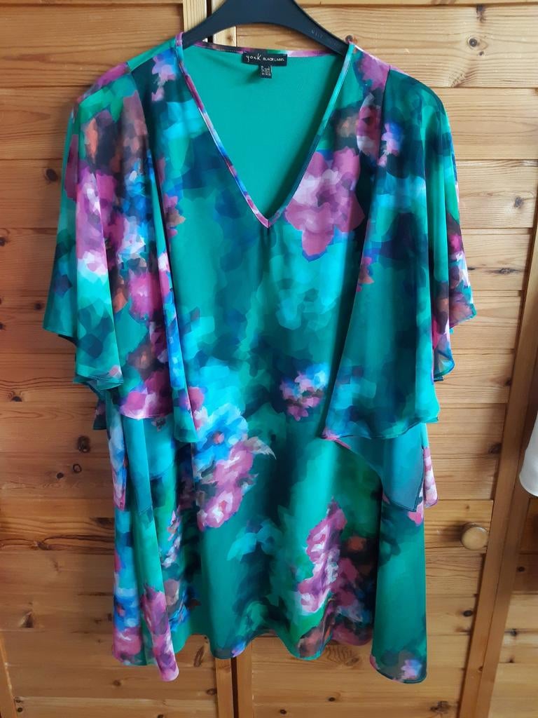 YOEK BLACK LABEL TUNIEK MAAT 46 - 48 ALS NIEUW, Kleding | Dames, Grote Maten, Ophalen of Verzenden, Zo goed als nieuw, Zwart, Blouse of Tuniek