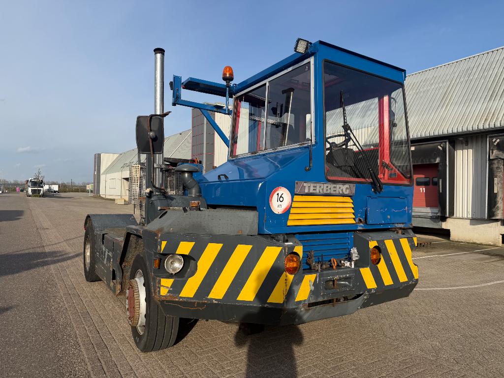 TERBERG T20.TERMINAL TREKKER. 4X4 !! RDW  LANDBOUW KENTEKEN., Auto's, Vrachtwagens, Bedrijf, Vierwielaandrijving, 4x4, Te koop