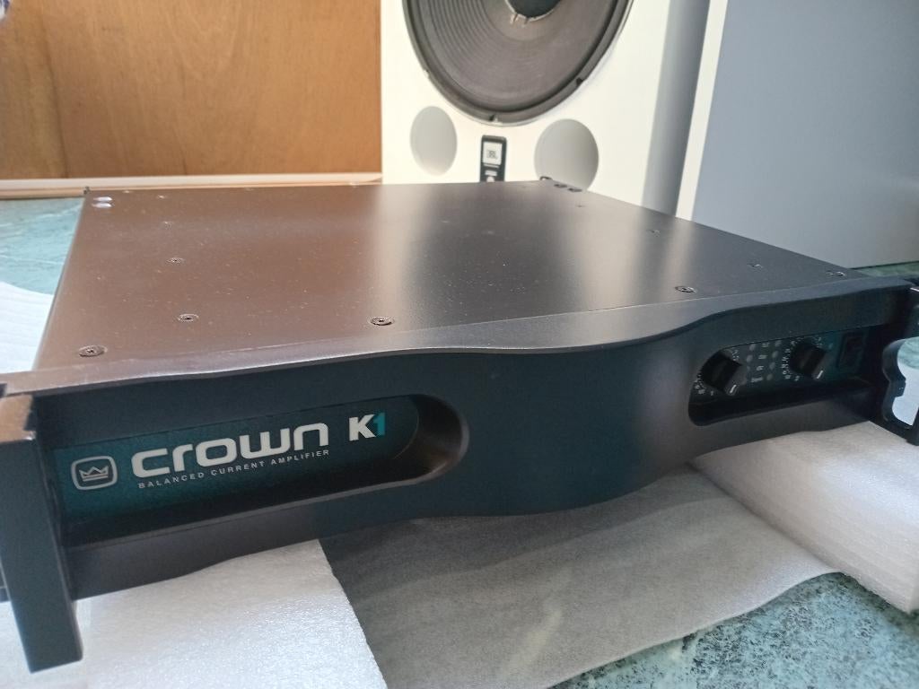 Crown K1 versterker, Ophalen of Verzenden, Gebruikt, Minder dan 500 watt, Overige typen