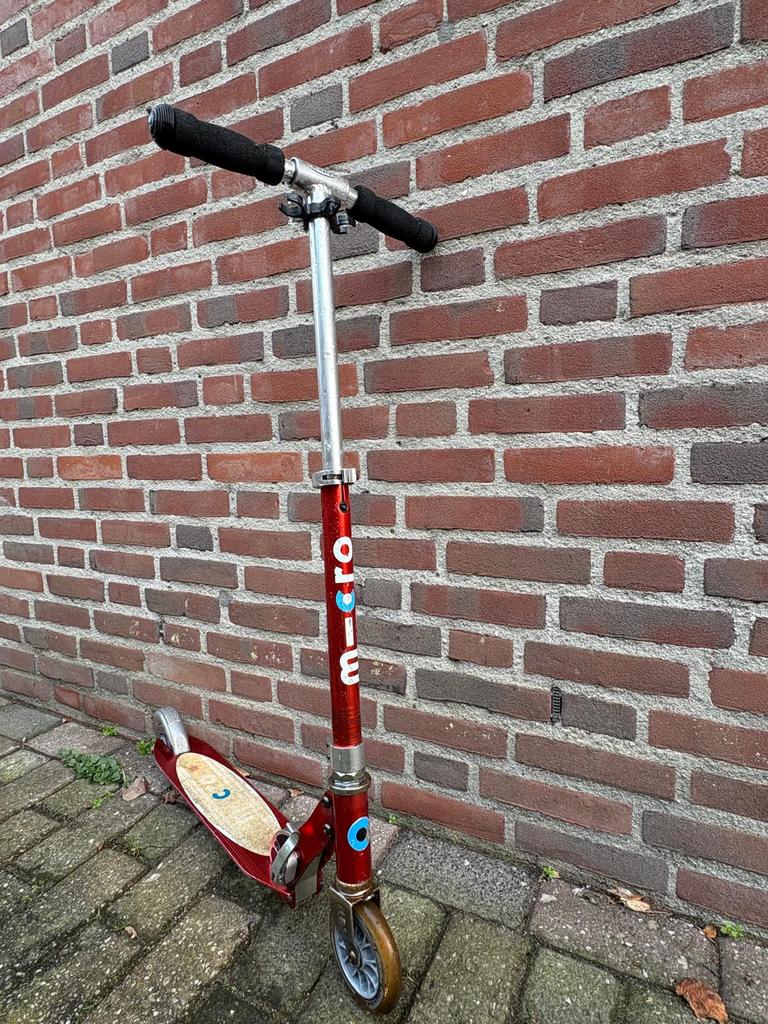 Step micro roos, Fietsen en Brommers, Steps, Gebruikt, Gewone step, Ophalen