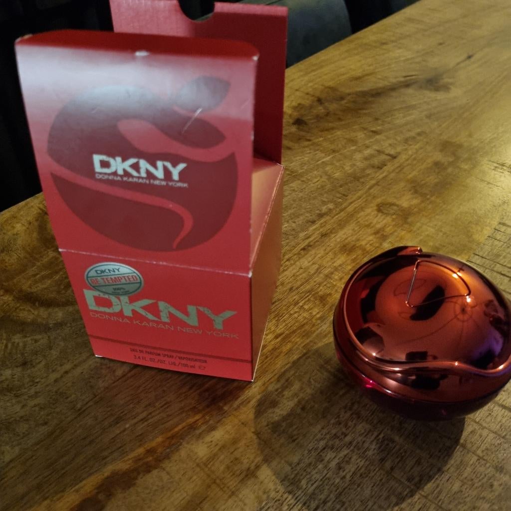 DKNY parfum, Ophalen, Gebruikt