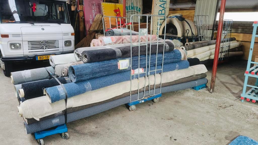 Partij tapijten a kwaliteit!, Ophalen, Zwart, Rechthoekig, Nieuw