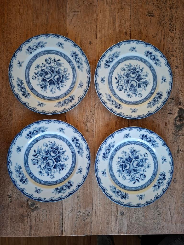 Vier Blue Rose borden, doorsnede 26cm., Ophalen of Verzenden
