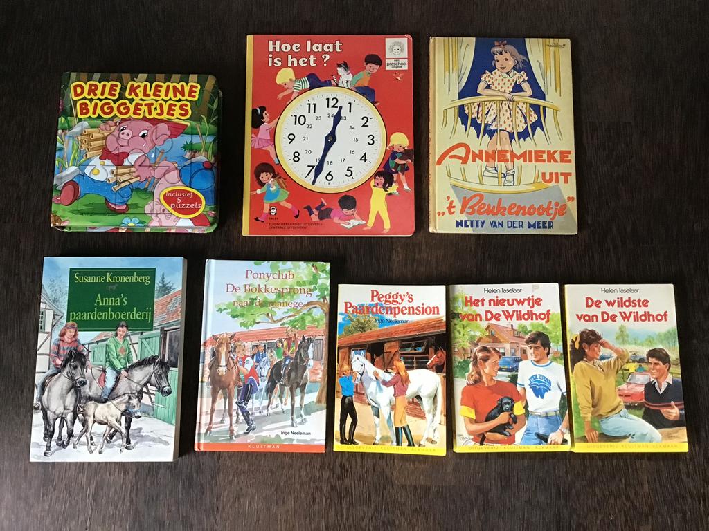 Hoe laat is het? - Kluitman ‘De Wildhof’-de 3 Biggetjes etc., Boeken, Ophalen of Verzenden, Zo goed als nieuw